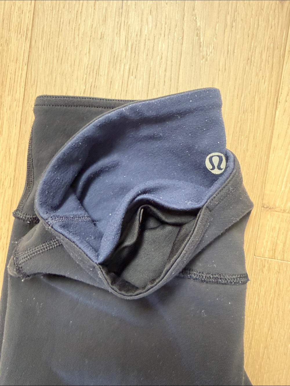 Lululemon reversable wunder unders - Picture 7 of 8